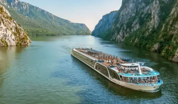 Danube Cruise (1)