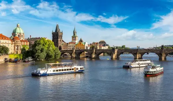 Vltava Cruise (1)